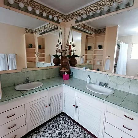 Cariari Bed & Breakfast-3